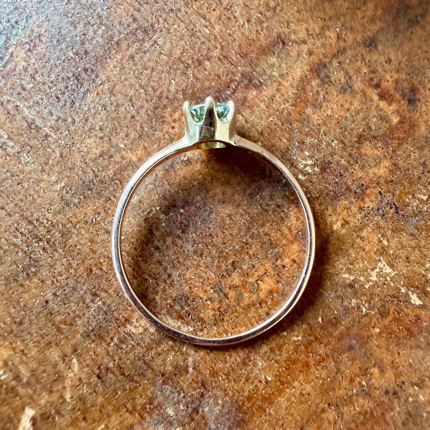 The Trouvaille Ring - Vintage Solid 10K Yellow Gold set with Natural Green Amethyst Prasiolite
