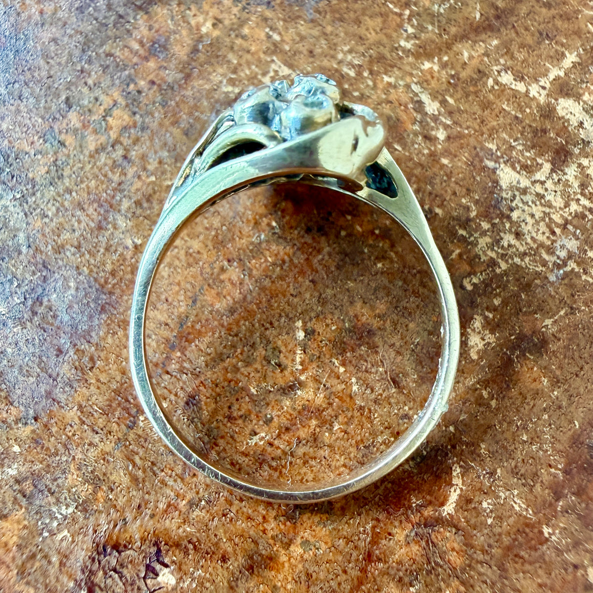 The Mistral Ring - Vintage Solid 10K Gold with Six Natural Diamonds