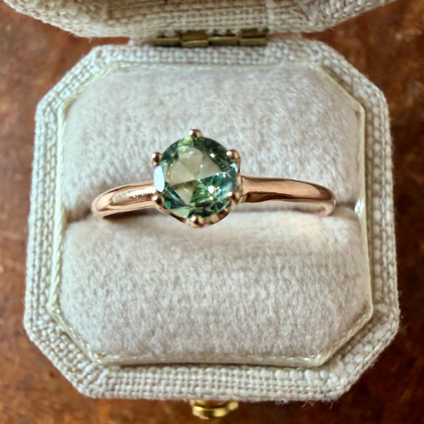The Trouvaille Ring - Vintage Solid 10K Yellow Gold set with Natural Green Amethyst Prasiolite